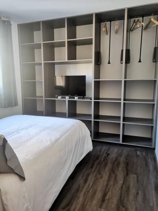 Appartement Centre-Ville Evreux Bagian luar foto